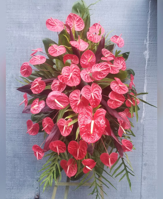 Red Love Wreath